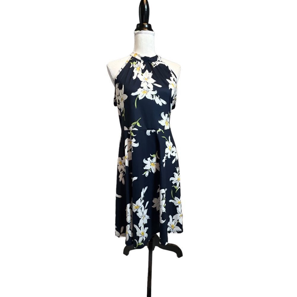 Size X-Large 95%cotton 5% spandex navy blue floral summer spring picnic size XL